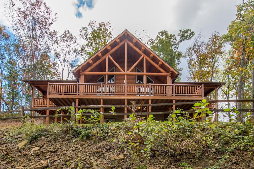 The Summit Lodge In Hocking Hills Logan Exterior photo