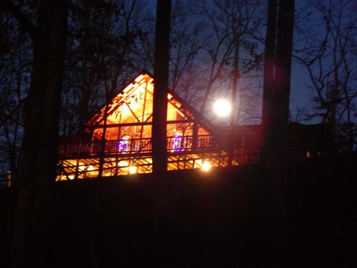 The Summit Lodge In Hocking Hills Logan Exterior photo